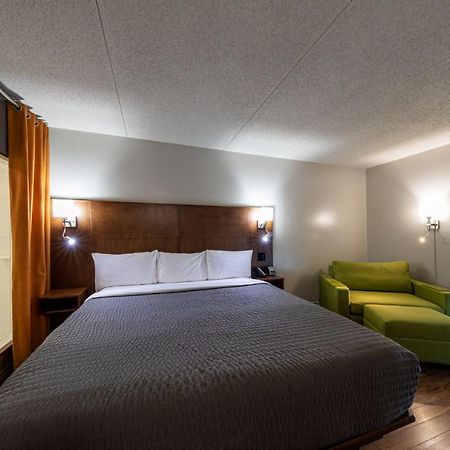 Hotel & Suites Normandin Quebec מראה חיצוני תמונה