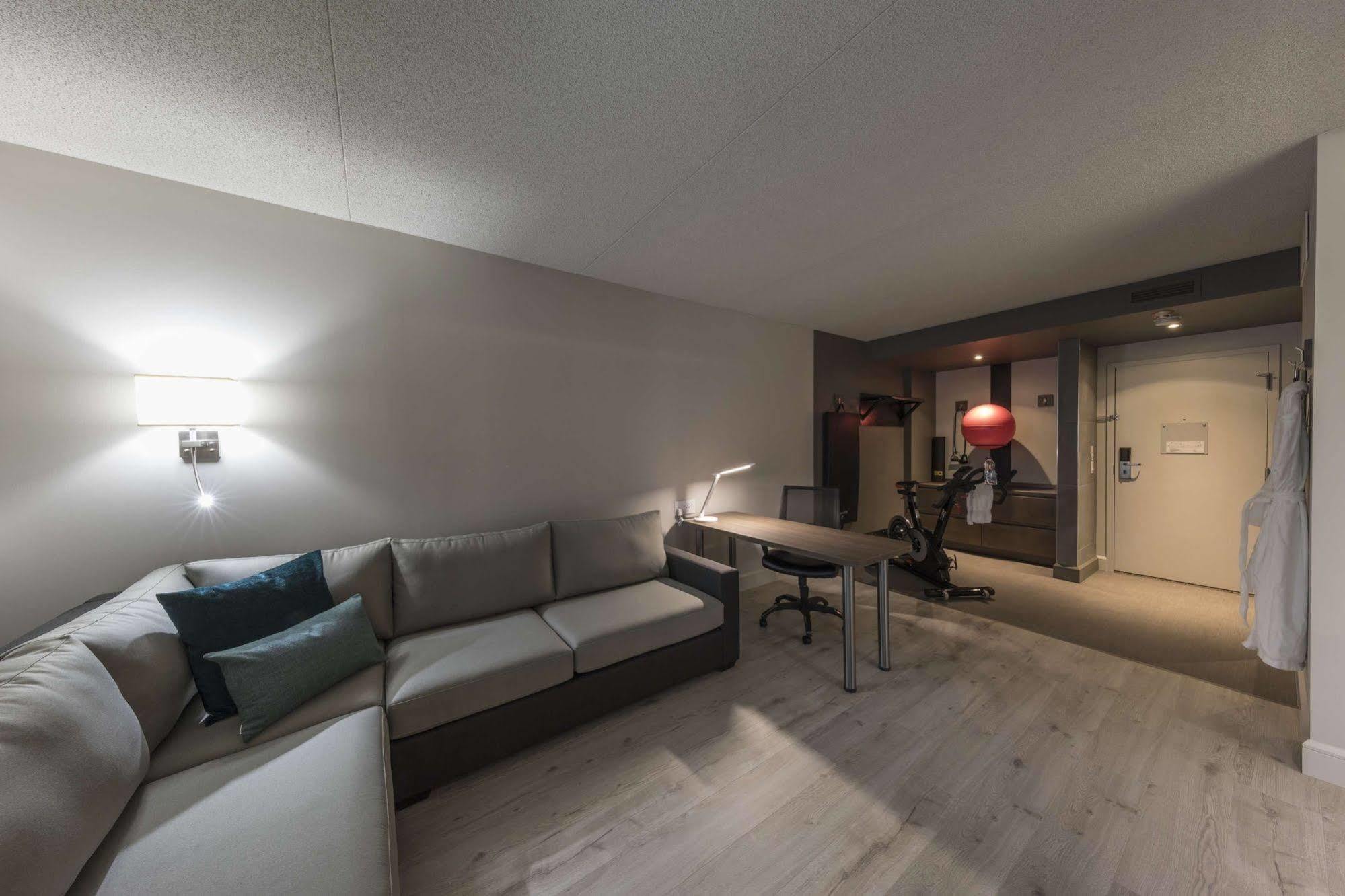 Hotel & Suites Normandin Quebec מראה חיצוני תמונה